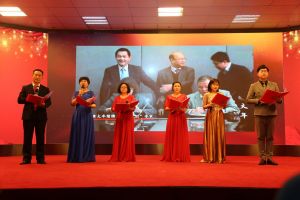 “我的中国梦”静海区诗歌晚会在区总工会多功能厅隆重开幕
